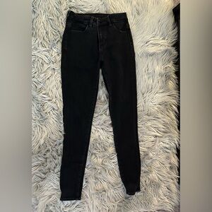 Black skinny jeans